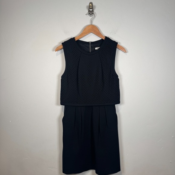 Trina Turk Jolina Mini Dress Black Eyelet Lined Pockets Size 0 Sleeveless‎ Short - Picture 1 of 10